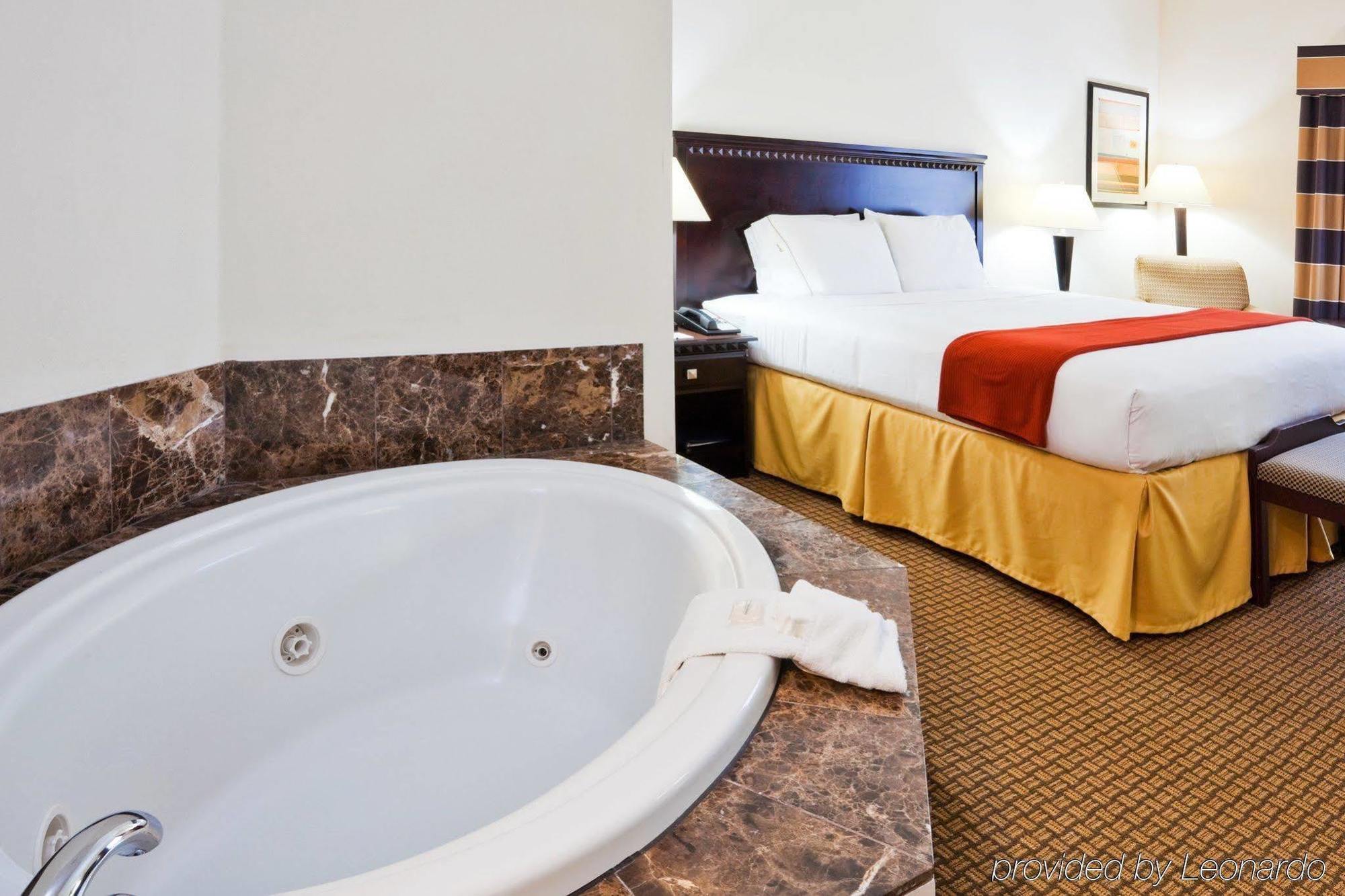 Holiday Inn Express Hotel & Suites Bartow By Ihg Exteriér fotografie